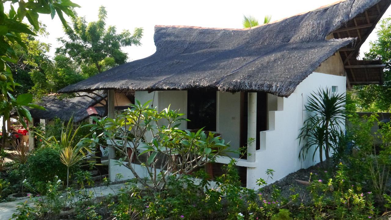 Moalboal T Breeze Coastal Resort Exterior foto