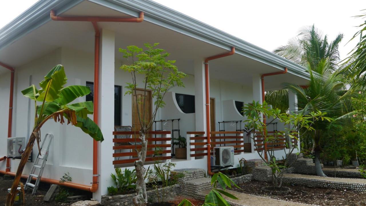 Moalboal T Breeze Coastal Resort Exterior foto